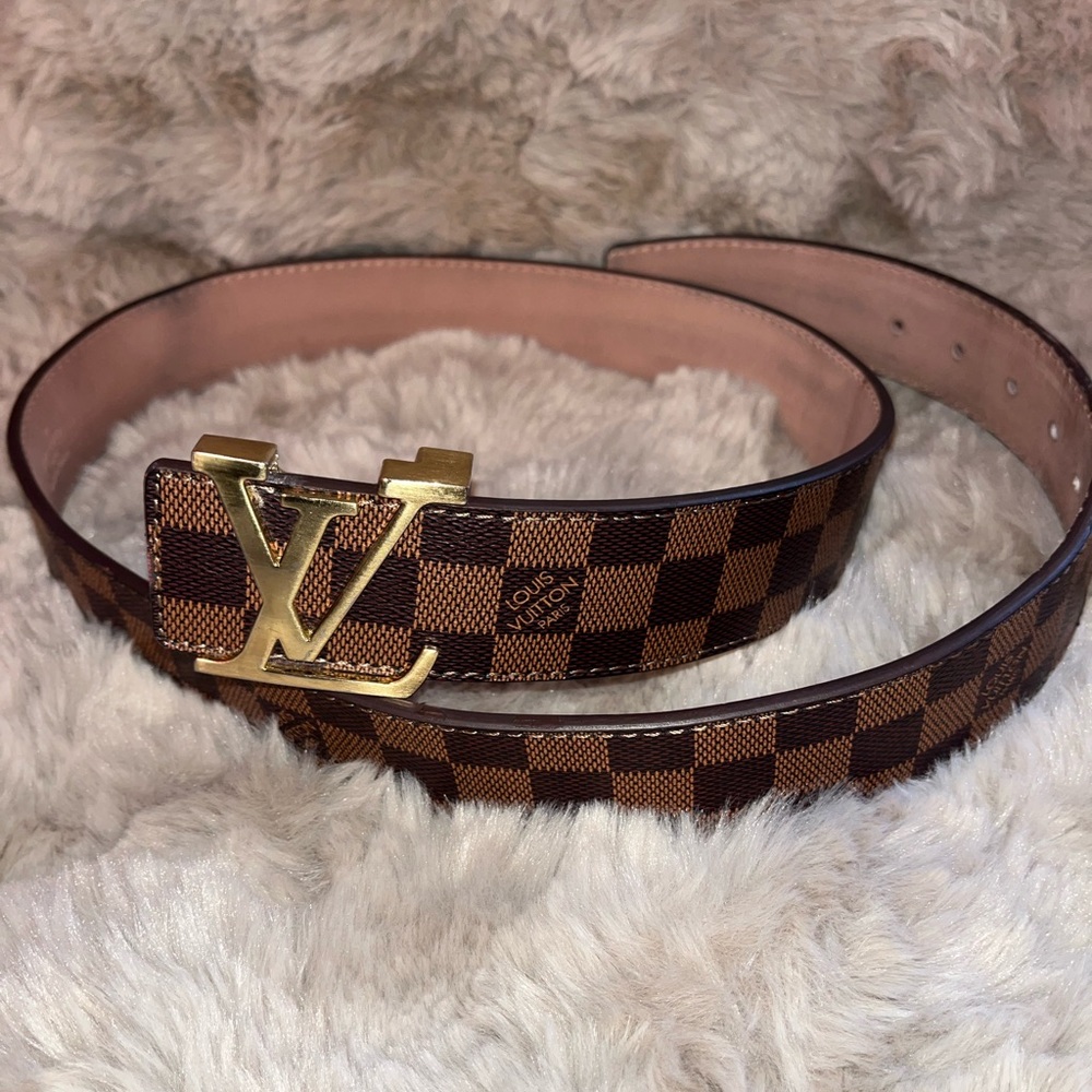 Authentic Luis Vuitton Belt
